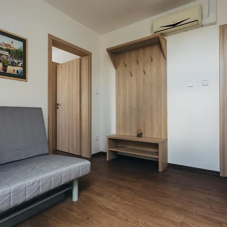 Apartman Ubytovani Kytin