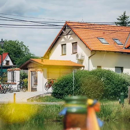 Апартаменты Ubytovani Kytin