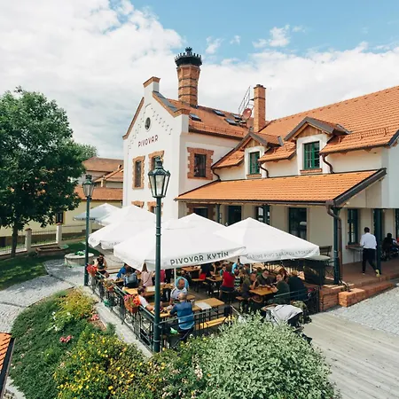 Ubytovani Kytin * Kytin