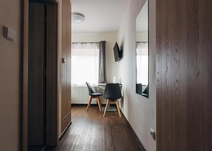 Ubytovani Kytin Apartment